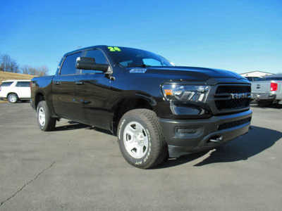 2024 RAM 1500 Crew Cab, $39900. Photo 11
