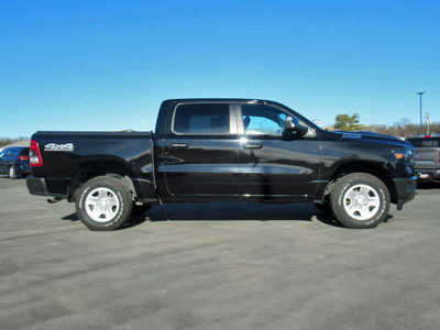 2024 RAM 1500 Crew Cab, $39900. Photo 12