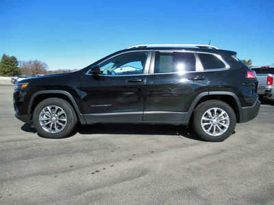 2021 Jeep Cherokee, $22400. Photo 2