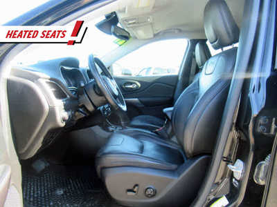 2021 Jeep Cherokee, $22400. Photo 4