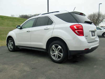 2016 Chevrolet Equinox, $10900. Photo 3