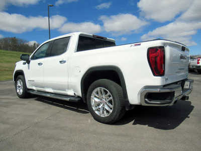 2020 GMC 1500 Crew Cab, $36900. Photo 3
