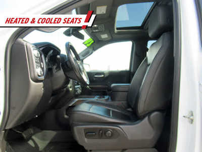 2020 GMC 1500 Crew Cab, $36900. Photo 4