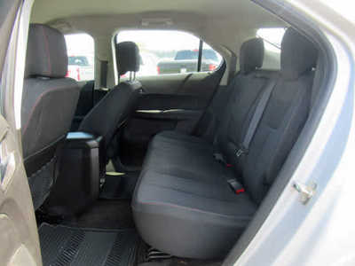 2014 Chevrolet Equinox, $7500. Photo 5
