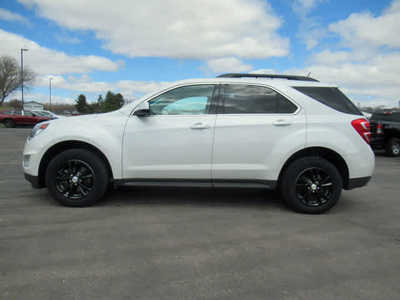 2017 Chevrolet Equinox, $14900. Photo 2