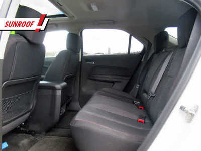 2017 Chevrolet Equinox, $14900. Photo 5