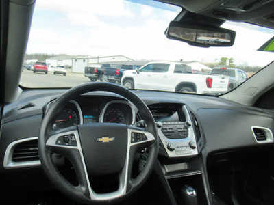 2017 Chevrolet Equinox, $14900. Photo 6