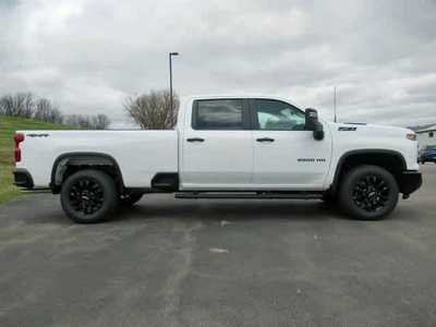 2025 Chevrolet 2500 Crew Cab, $. Photo 12
