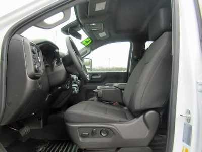2025 Chevrolet 2500 Crew Cab, $. Photo 4
