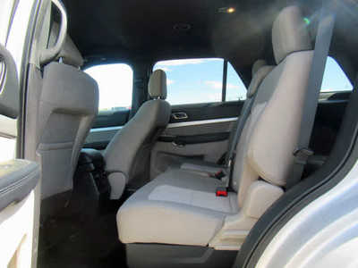 2018 Ford Explorer, $16900. Photo 2