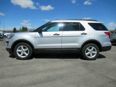 2018 Ford Explorer, $16900. Photo 3