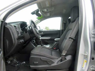 2019 Chevrolet Colorado Crew Cab, $22900. Photo 4