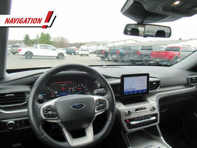 2022 Ford Explorer, $31900. Photo 7