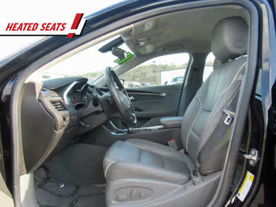 2019 Chevrolet Impala, $25500. Photo 4