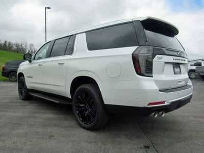 2025 Chevrolet Suburban, $. Photo 3