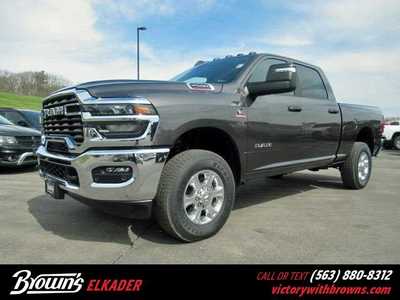 2025 RAM 2500 Crew Cab, $. Photo 1