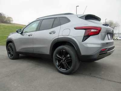 2025 Chevrolet Trax, $. Photo 3