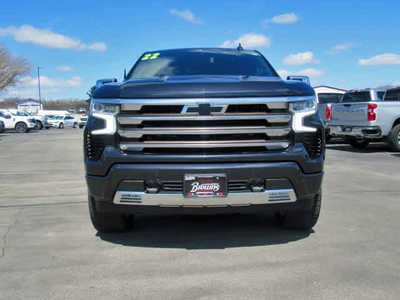 2022 Chevrolet 1500 Crew Cab, $50900. Photo 11