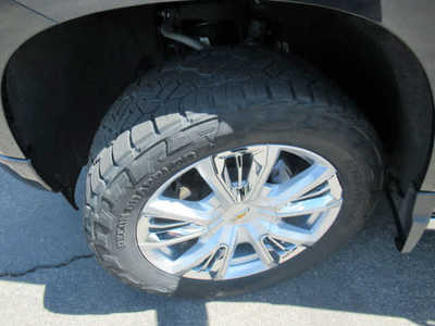 2022 Chevrolet 1500 Crew Cab, $50900. Photo 7