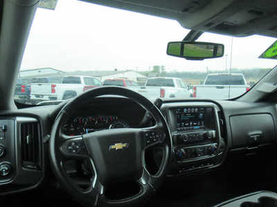 2018 Chevrolet 1500 Crew Cab, $28500. Photo 6
