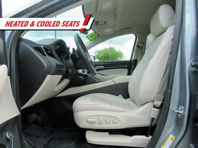 2023 Buick Enclave, $39900. Photo 4
