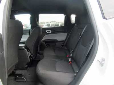 2025 Jeep Compass, $. Photo 5