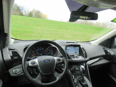 2016 Ford Escape, $10900. Photo 6