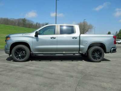 2025 Chevrolet 1500 Crew Cab, $. Photo 2