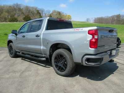 2025 Chevrolet 1500 Crew Cab, $. Photo 3