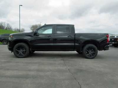 2025 Chevrolet 1500 Crew Cab, $. Photo 2