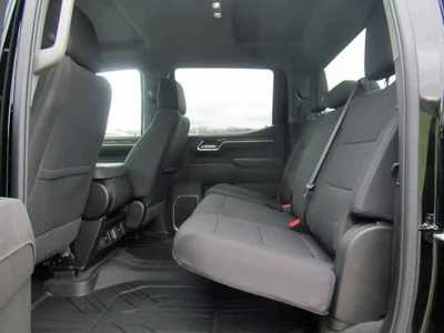 2025 Chevrolet 1500 Crew Cab, $. Photo 5