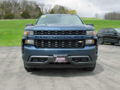 2021 Chevrolet 1500 Crew Cab, $28900. Photo 11