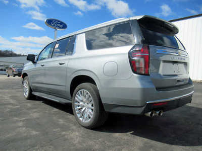 2024 Chevrolet Suburban, $71900. Photo 2