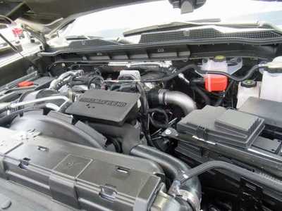 2025 Chevrolet 3500 Crew Cab, $. Photo 7