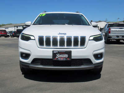 2019 Jeep Cherokee, $18500. Photo 11