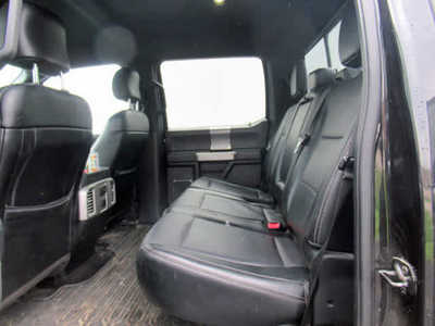 2015 Ford F150 Crew Cab, $21900. Photo 4
