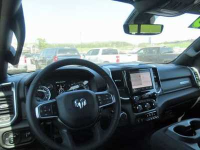 2025 RAM 1500 Crew Cab, $. Photo 6