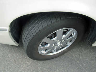 2004 Buick Park Avenue, $8500. Photo 7