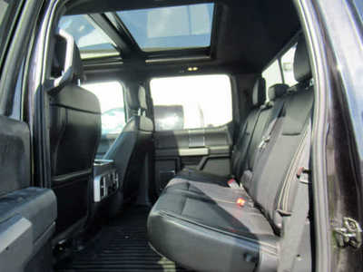2020 Ford F150 Crew Cab, $29900. Photo 4