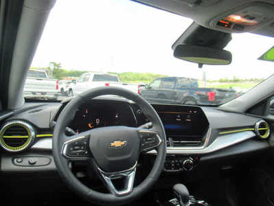 2025 Chevrolet Trax, $23900. Photo 6