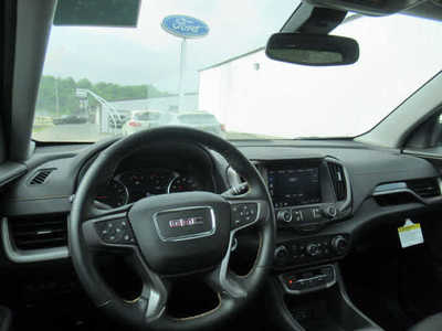 2023 GMC Terrain, $31900. Photo 5