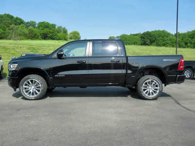 2022 RAM 1500 Crew Cab, $42500. Photo 2