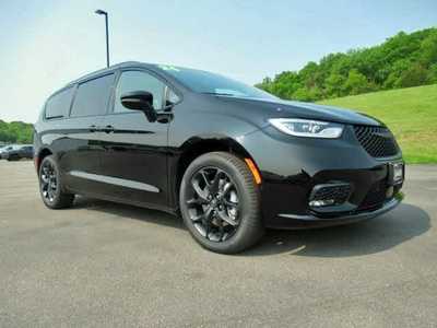 2025 Chrysler Pacifica, $. Photo 12