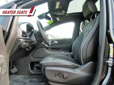 2025 Chrysler Pacifica, $. Photo 4
