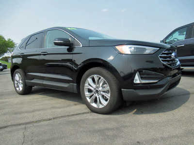 2024 Ford Edge, $32900. Photo 12