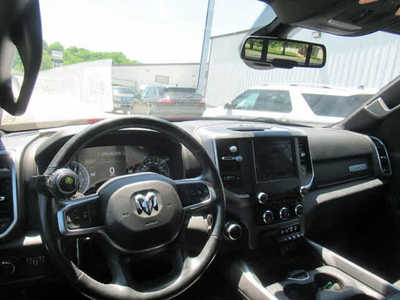 2019 RAM 1500 Crew Cab, $30900. Photo 5
