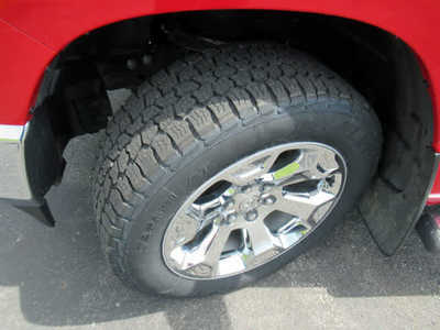 2019 RAM 1500 Crew Cab, $31700. Photo 8