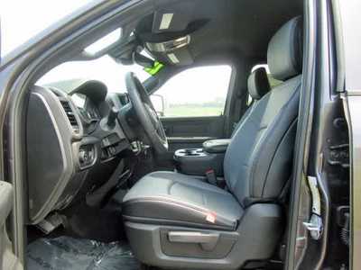 2025 RAM 2500 Crew Cab, $. Photo 4