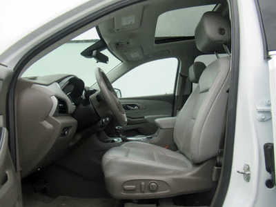 2020 Chevrolet Traverse, $23900. Photo 3