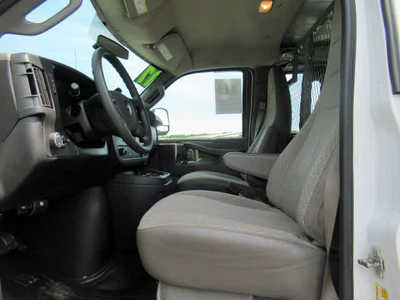 2017 Chevrolet Van,Cargo, $12900. Photo 4